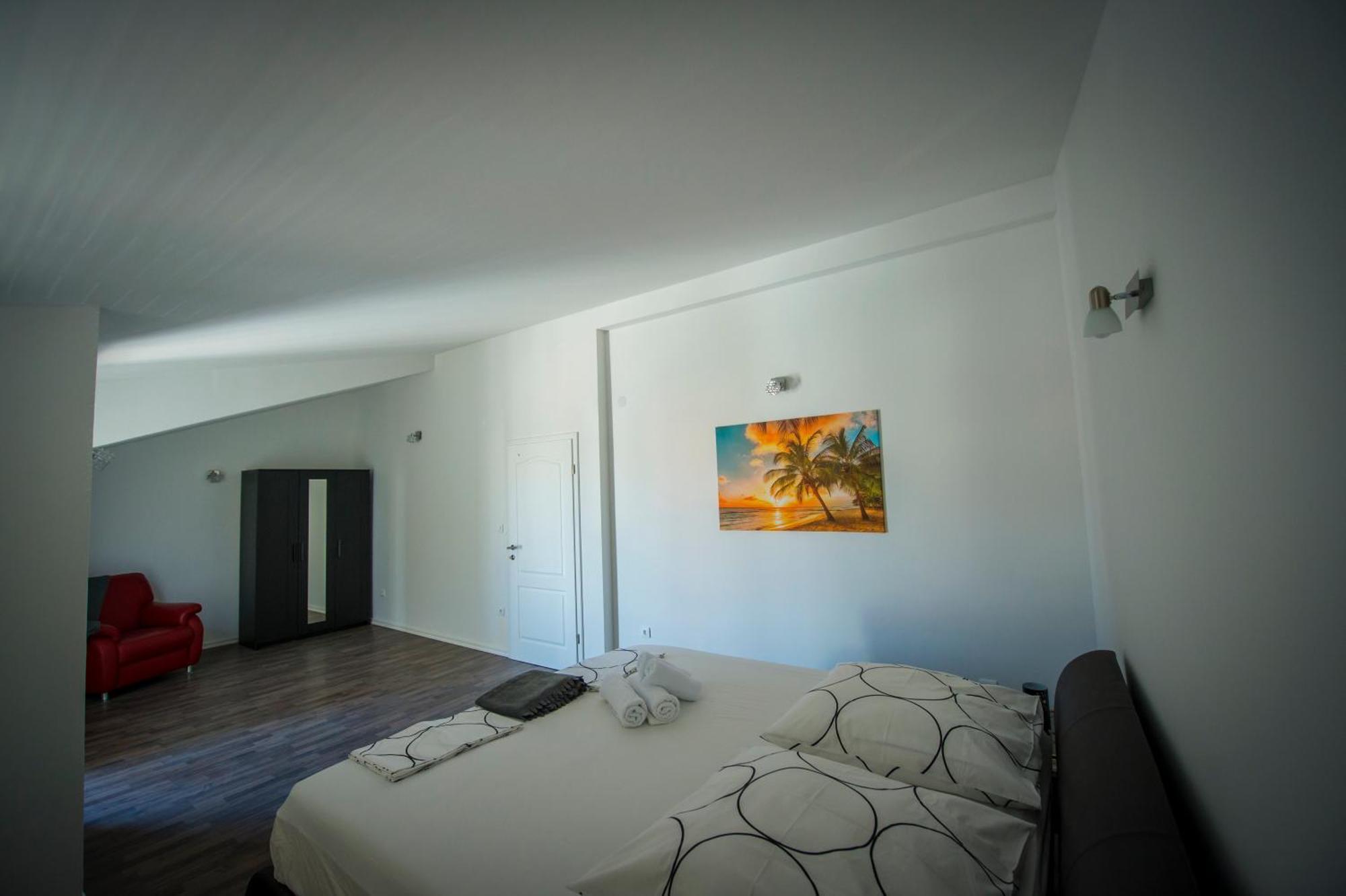 Apartments Nena 珀德垂那 外观 照片