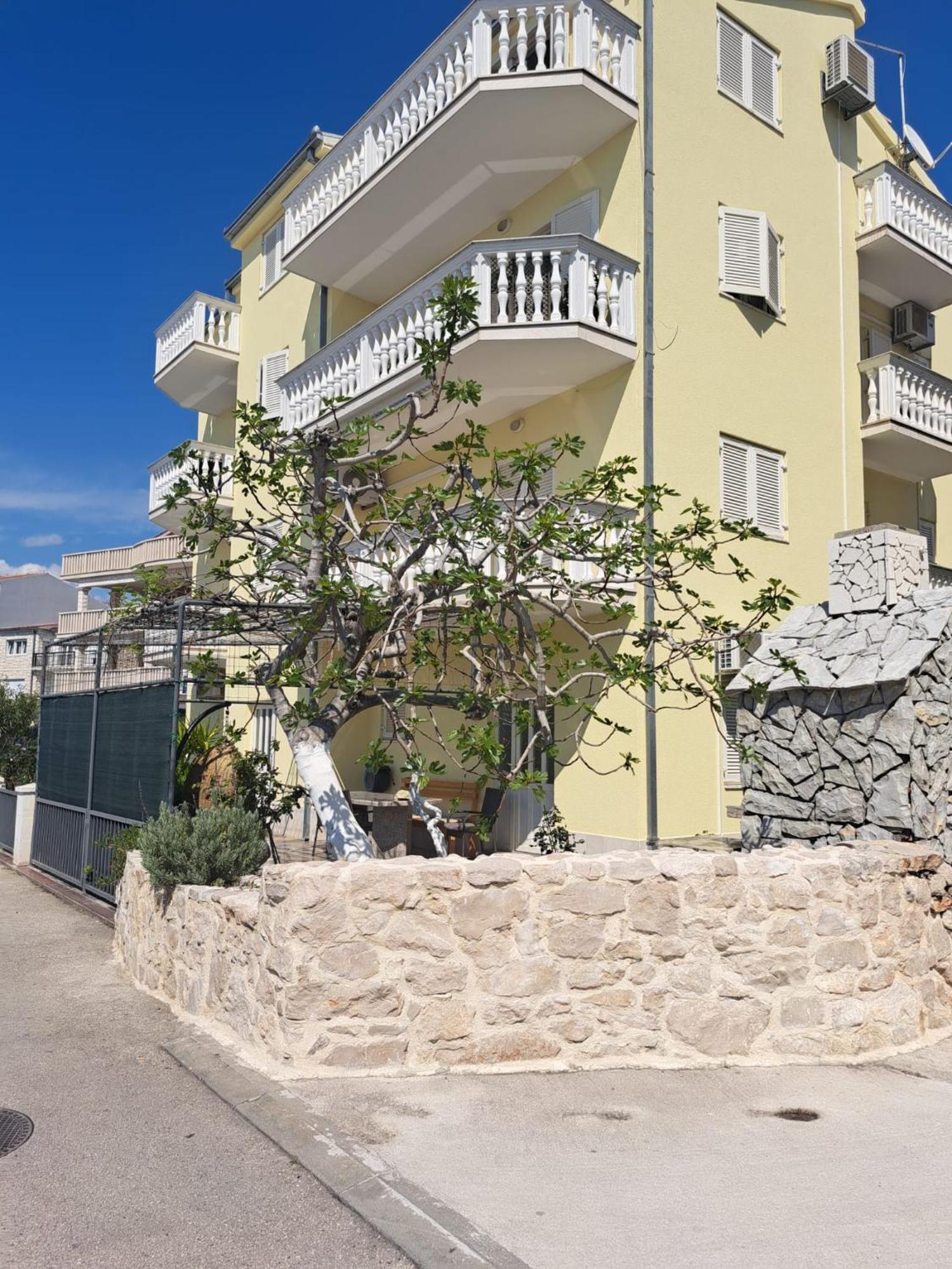 Apartments Nena 珀德垂那 外观 照片