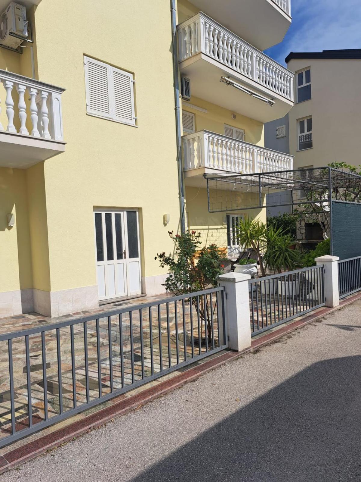 Apartments Nena 珀德垂那 外观 照片